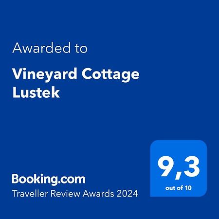 Vineyard Cottage Lustek Novo Mesto Exteriör bild